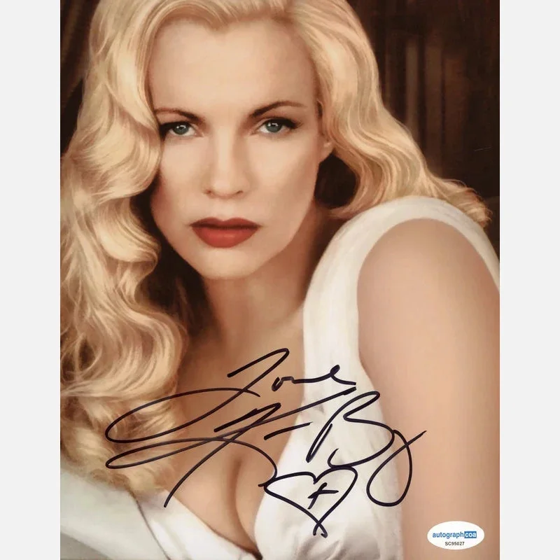 KIM BASINGER autograph ACOA signed 8x10 photography — KIM BASINGER autograph ACOA signed 8x10 photography