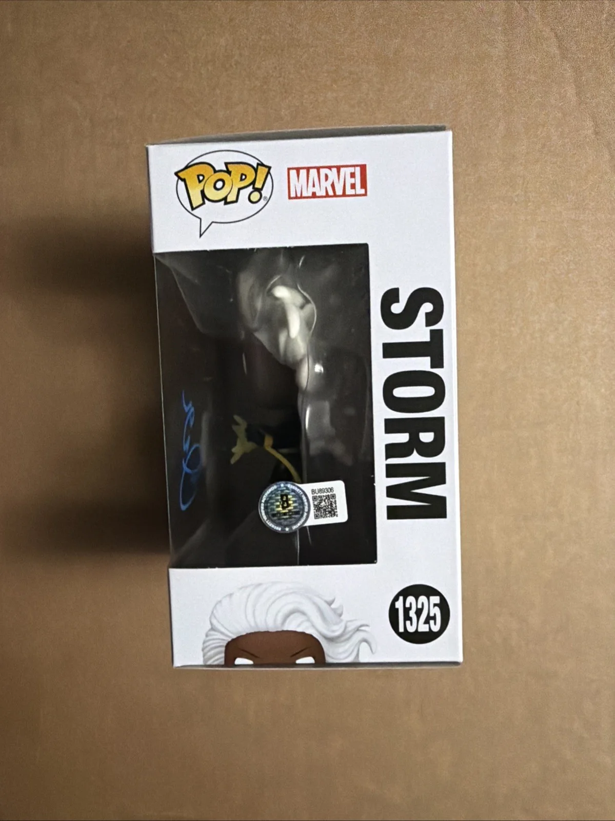 Halle Berry — Halle Berry Signed/Autographed Storm Funko Pop! X-men Marvel. Beckett COA., изображение 2