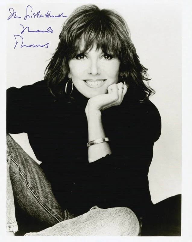 Marlo Thomas — MARLO THOMAS - AUTOGRAPHED SIGNED PHOTOGRAPH