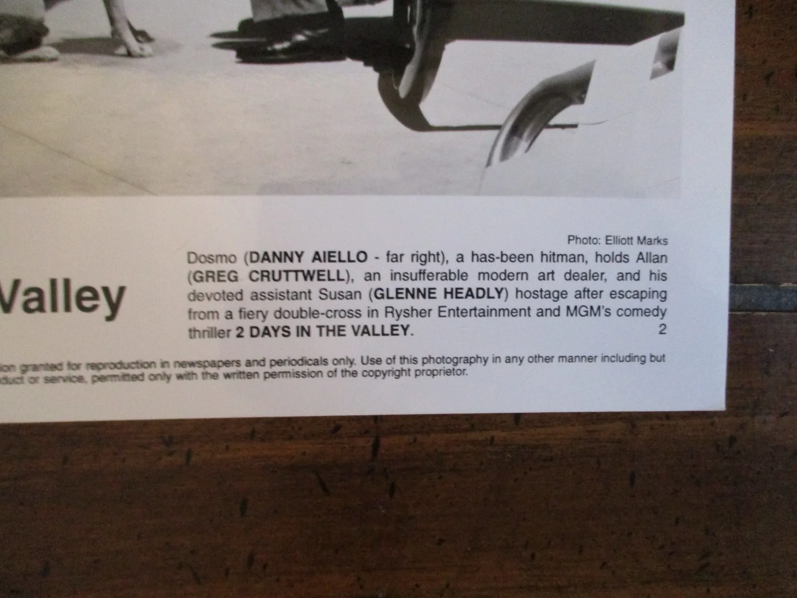 Greg Cruttwell/Glenne Headly/Danny Aiello(2 DAYS IN THE VALLEY)1996 10 x 8 Photo, image 2