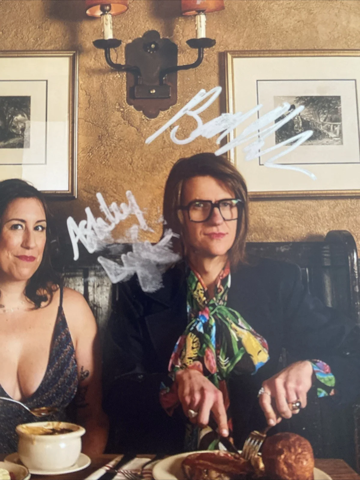 Ashley Lyle, Bart Nickerson — Ashley Lyle & Bart Nickerson Autographed 8x10 Photo Yellow Jackets Show Creators, изображение 2