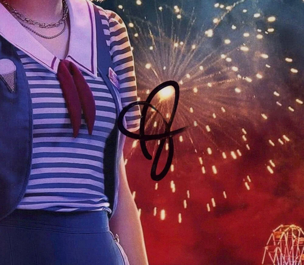 Maya Hawke — Maya Hawke signed "STRANGER THINGS" 8x10 Photo EXACT PROOF a SEXY Robin RACC COA, изображение 5