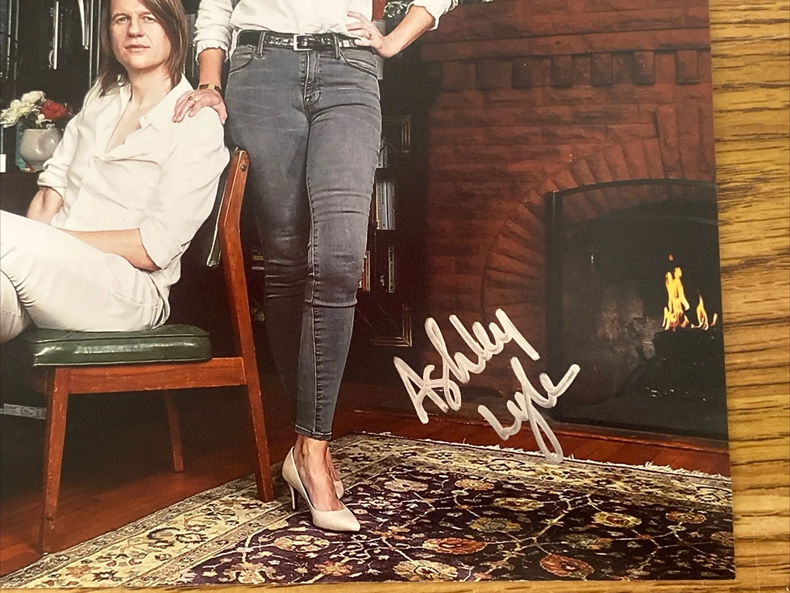 Ashley Lyle, Bart Nickerson — Ashley Lyle & Bart Nickerson Autographed 8x10 Photo Yellow Jackets Show Creators, изображение 3