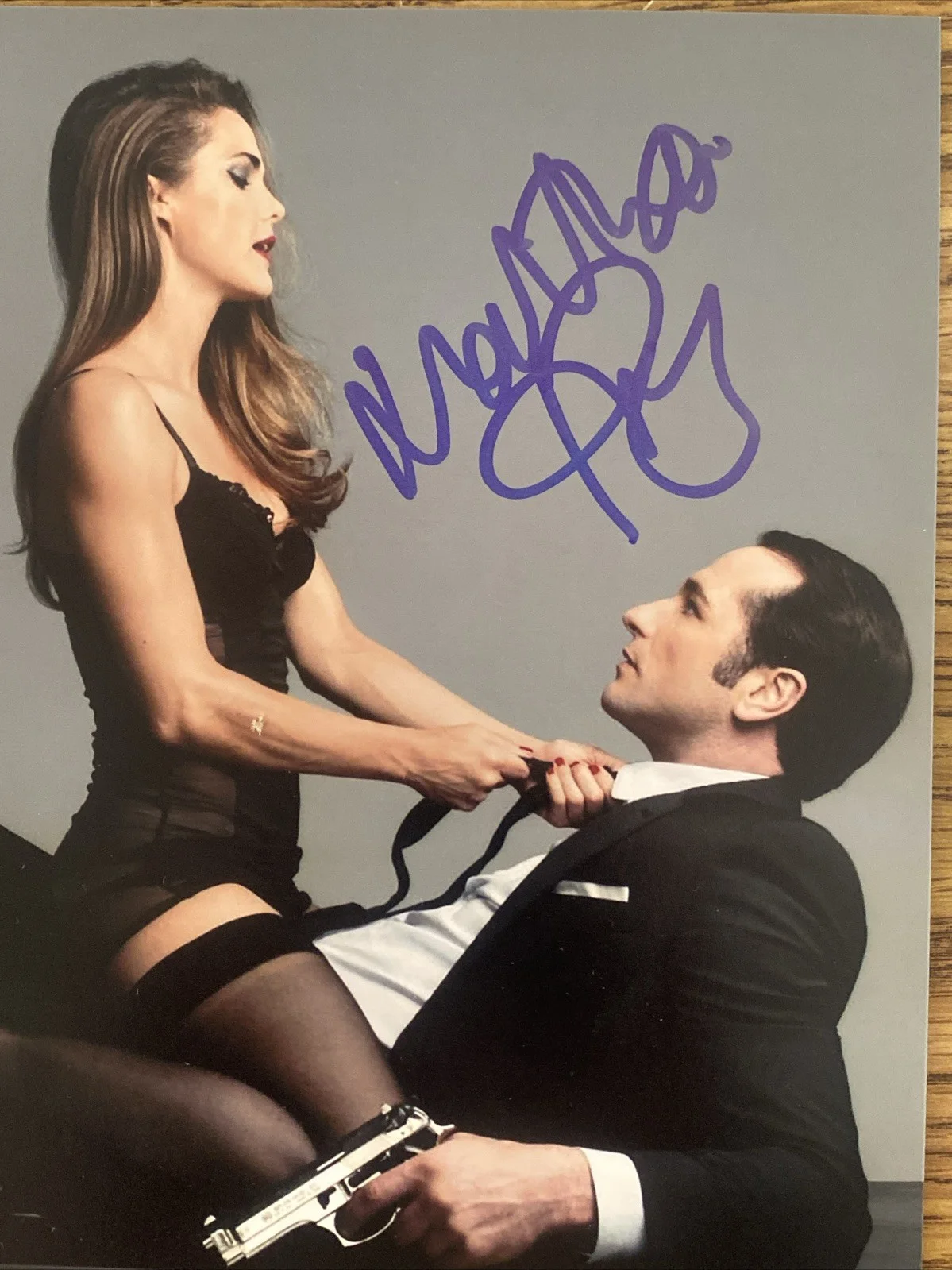 Keri Russell, Matthew Rhys — Keri Russell & Matthew Rhys Autographed 8x10 GQ Photo The Americans, изображение 3