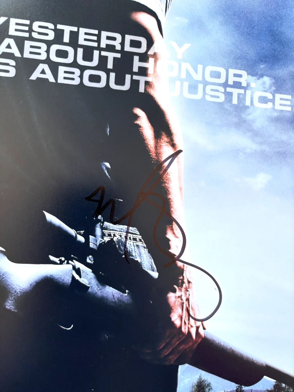 MARK WAHLBERG SIGNED SHOOTER 12X18 MOVIE POSTER PHOTO BOOGIE NIGHTS ACTOR BAS, изображение 2
