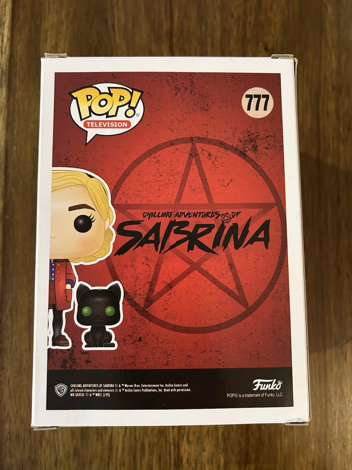 Kiernan Shipka — Kiernan Shipka ‘The Chilling Adventures Of Sabrina’ Signed Funko Pop Beckett, изображение 3