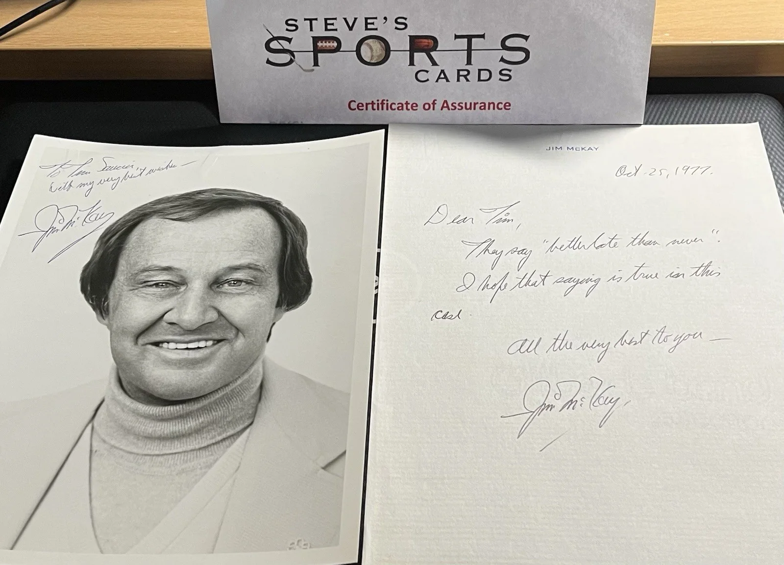 Jim McKay ABC Sports Signed B&W Photo & Letter Dated 1977 w/ COA & Top Loader, изображение 3