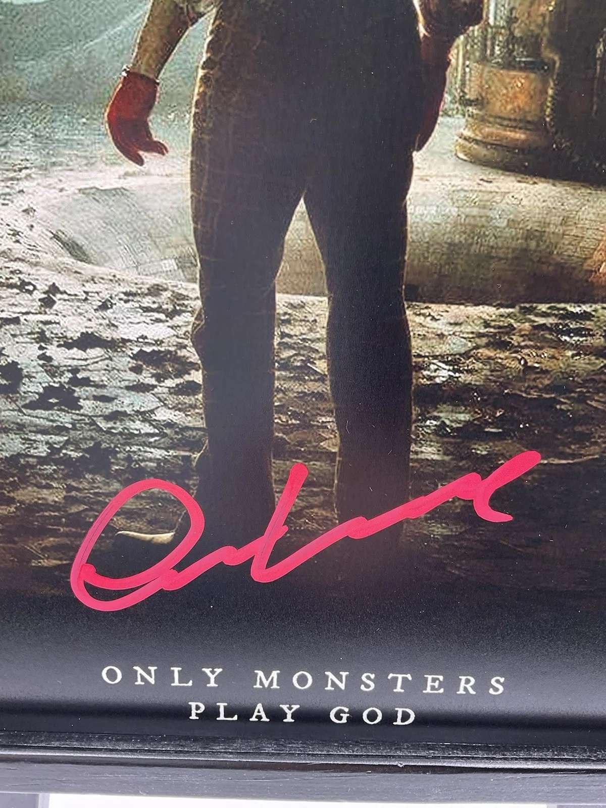 Oscar Isaac — Oscar Isaac signed 11x14 BAS Frankenstein signed photo Frankenstein autographed, image 2