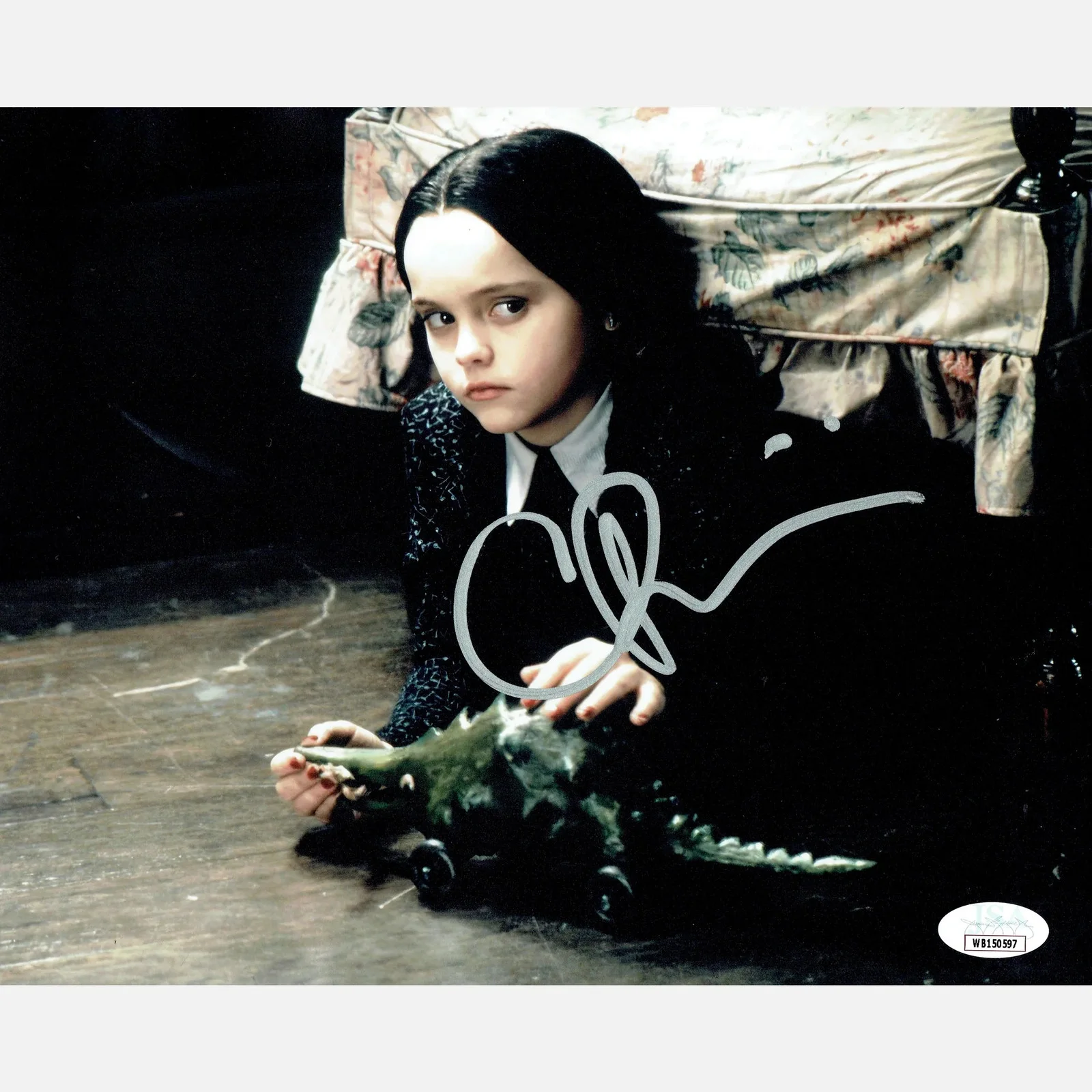 CHRISTINA RICCI autograph JSA signed 8x10 photography ADDAMS — CHRISTINA RICCI autograph JSA signed 8x10 photography ADDAMS FAMILY
