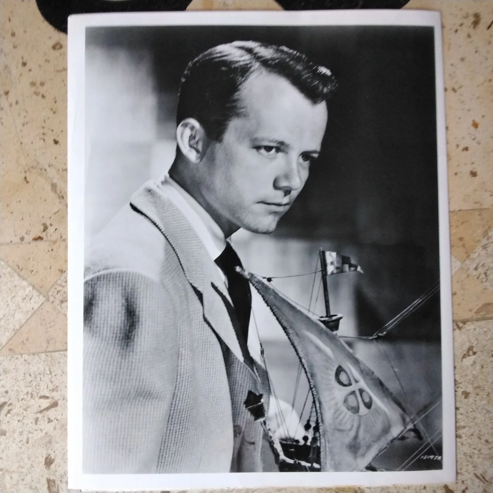 Lon McCallister SIGNED Card Photo 40s Film Actor Seabiscuit Tom Sawyer Red House, изображение 5