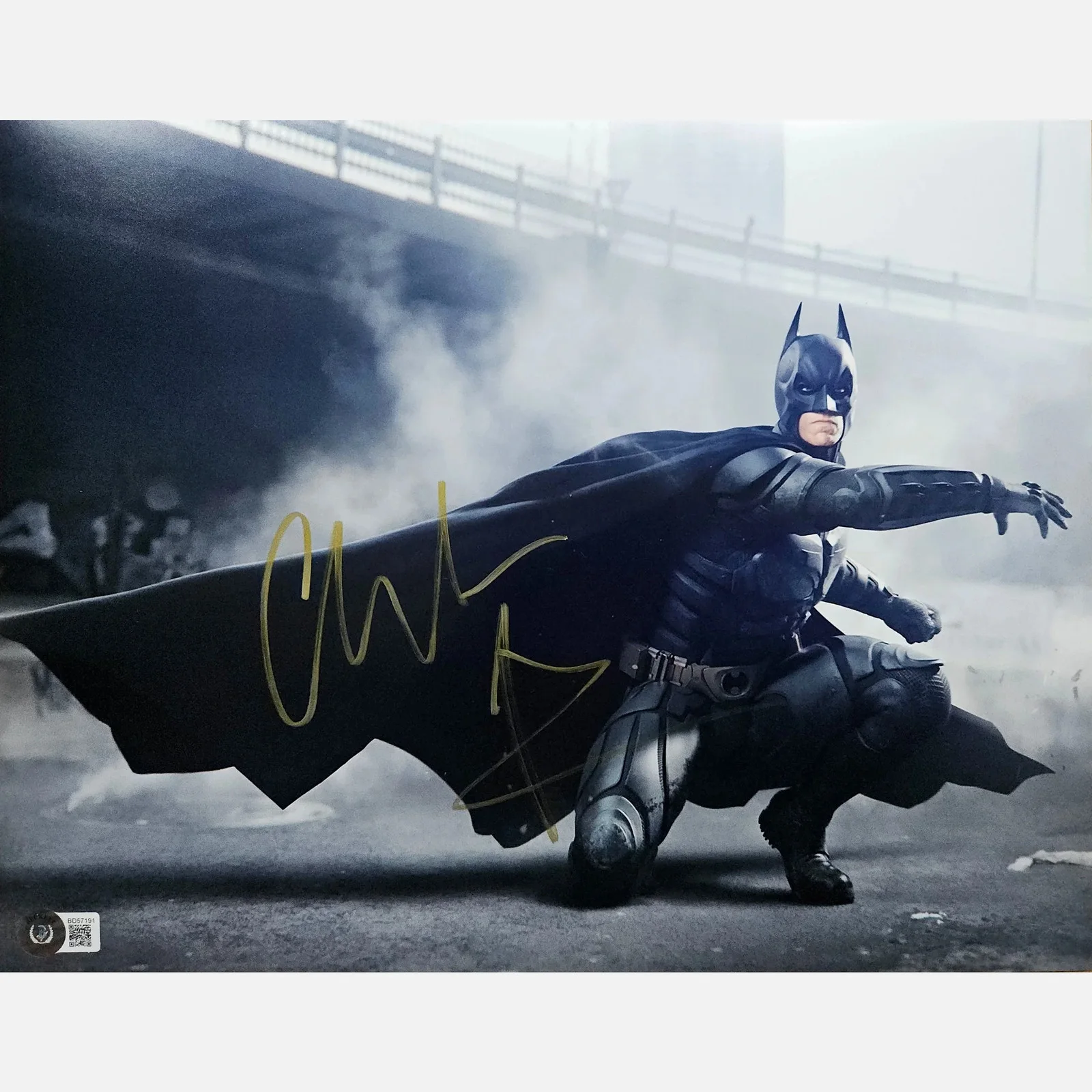 CHRISTIAN BALE autograph Beckett signed 11x14 photography BATMAN — CHRISTIAN BALE autograph Beckett signed 11x14 photography BATMAN