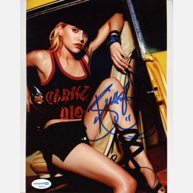BRITTANY MURPHY autograph ACOA signed 8x10 photography — BRITTANY MURPHY autograph ACOA signed 8x10 photography