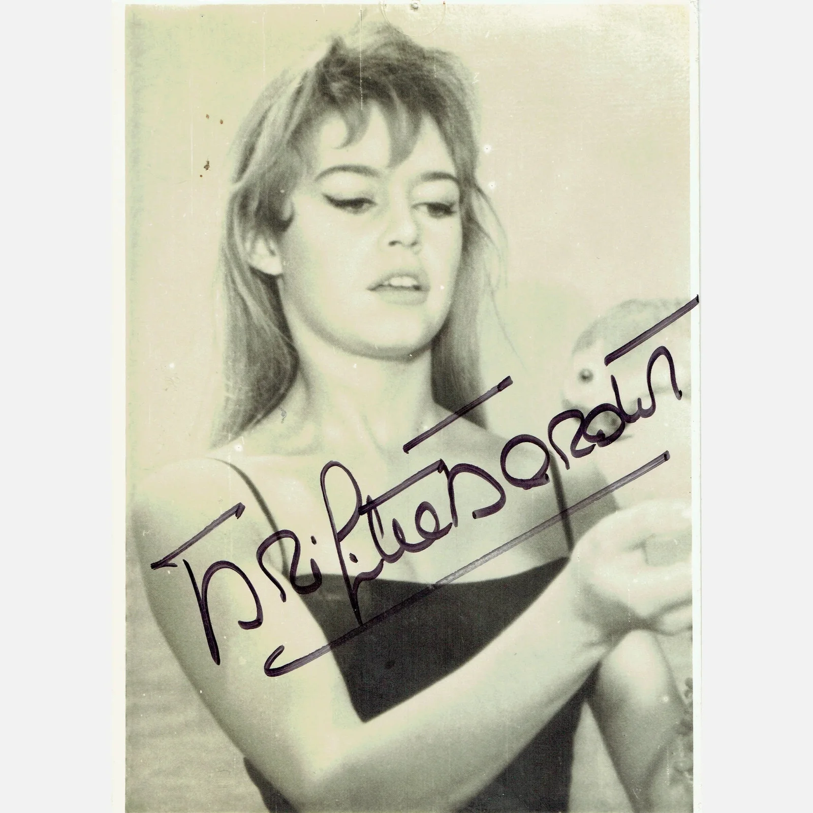 BRIGITTE BARDOT autograph ACOA signed 4x6 VINTAGE photography — BRIGITTE BARDOT autograph ACOA signed 4x6 VINTAGE photography