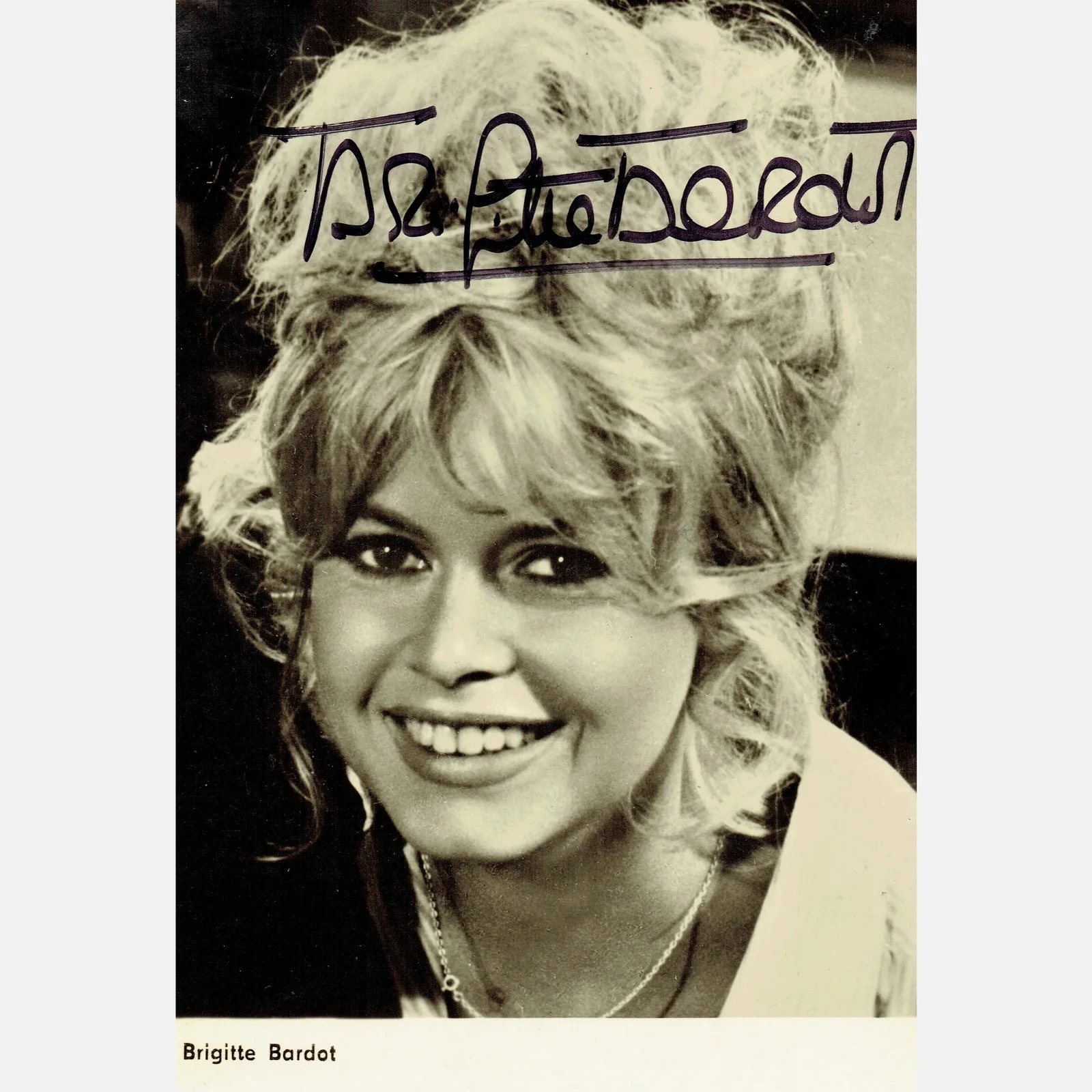 BRIGITTE BARDOT autograph ACOA signed 4x6 VINTAGE photography — BRIGITTE BARDOT autograph ACOA signed 4x6 VINTAGE photography