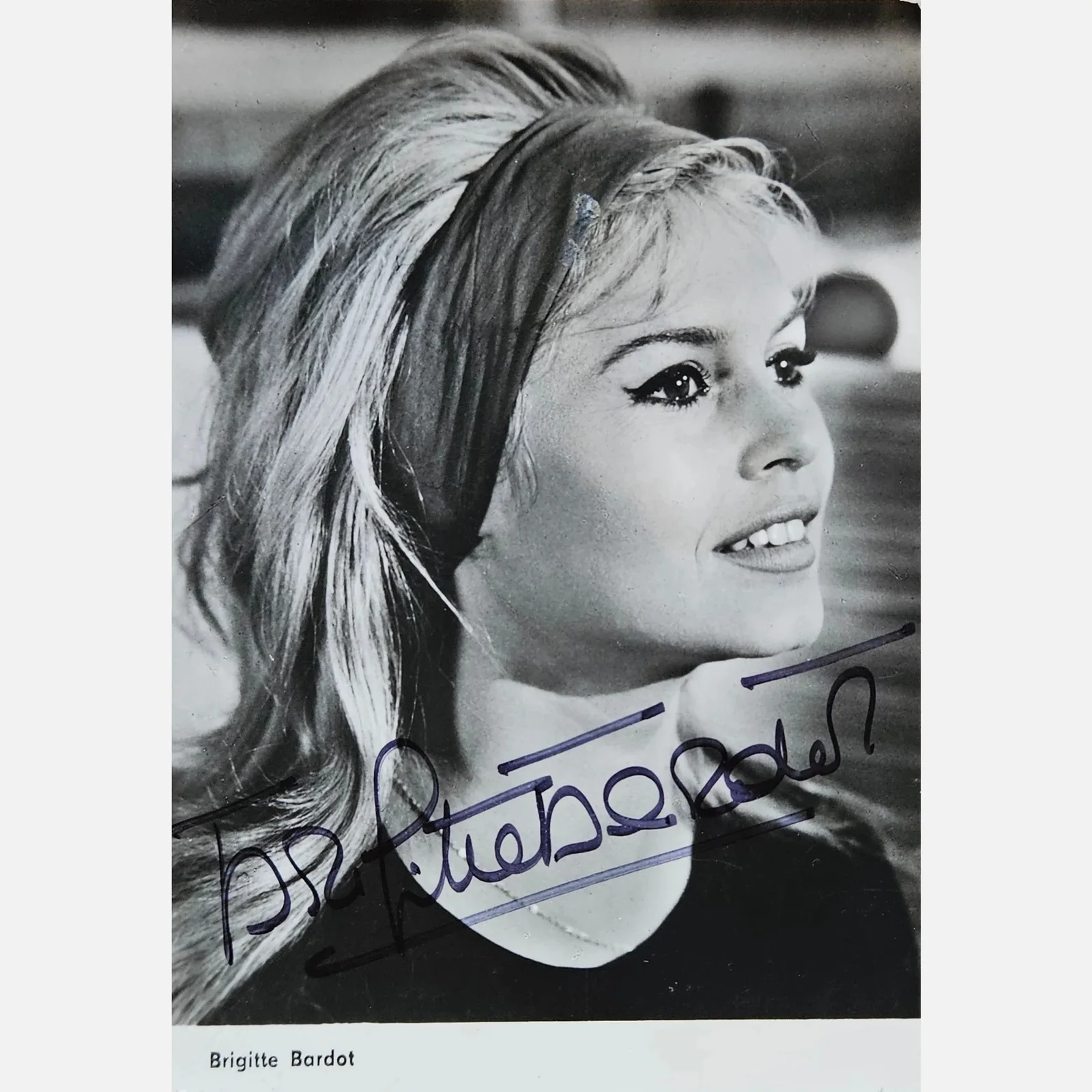BRIGITTE BARDOT autograph ACOA signed 4x6 VINTAGE photography — BRIGITTE BARDOT autograph ACOA signed 4x6 VINTAGE photography