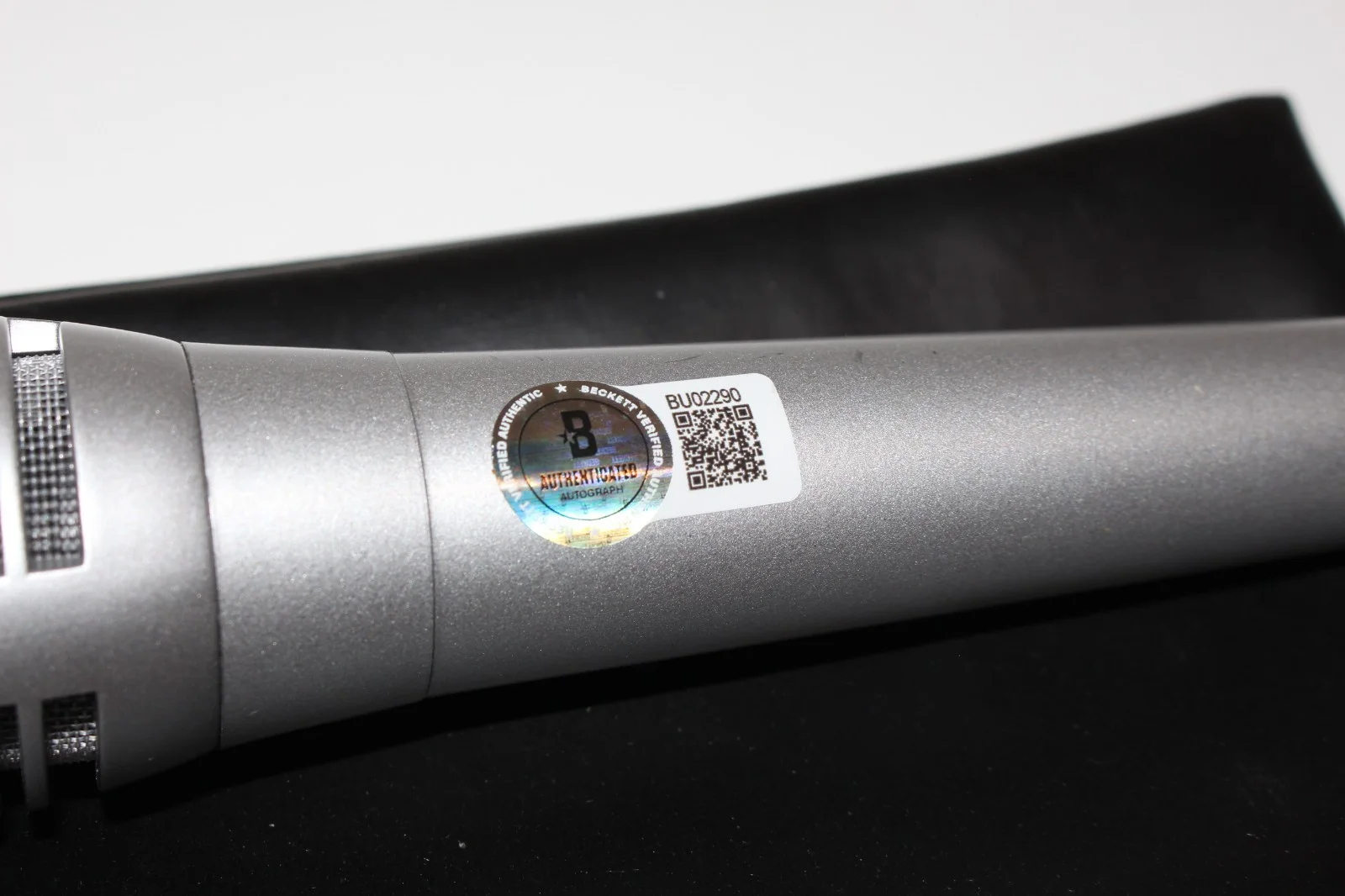 SINGER LA TOYA JACKSON SIGNED MICROPHONE MICHAEL BAD GIRL MIC BECKETT BAS COA, image 3