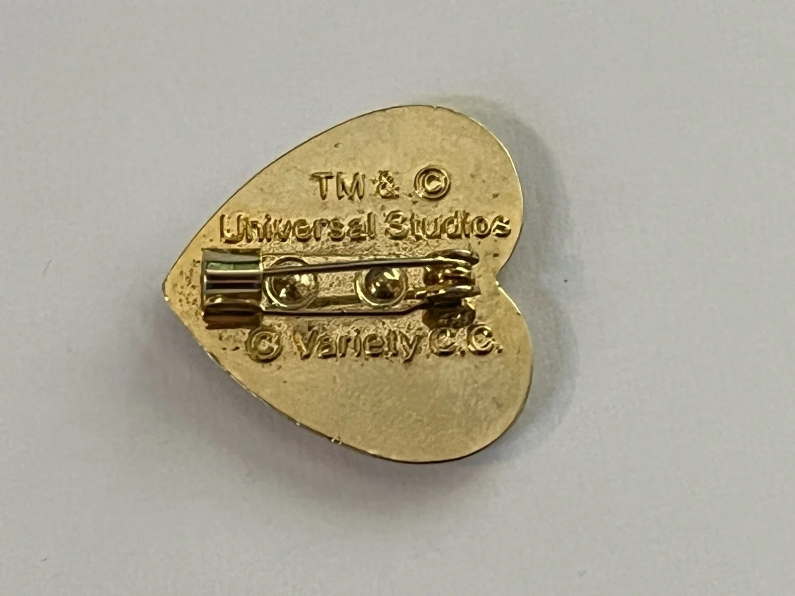 E.T ET GOLD HEART UNIVERSAL STUDIOS VARIETY Spielberg METAL PIN EX, image 2