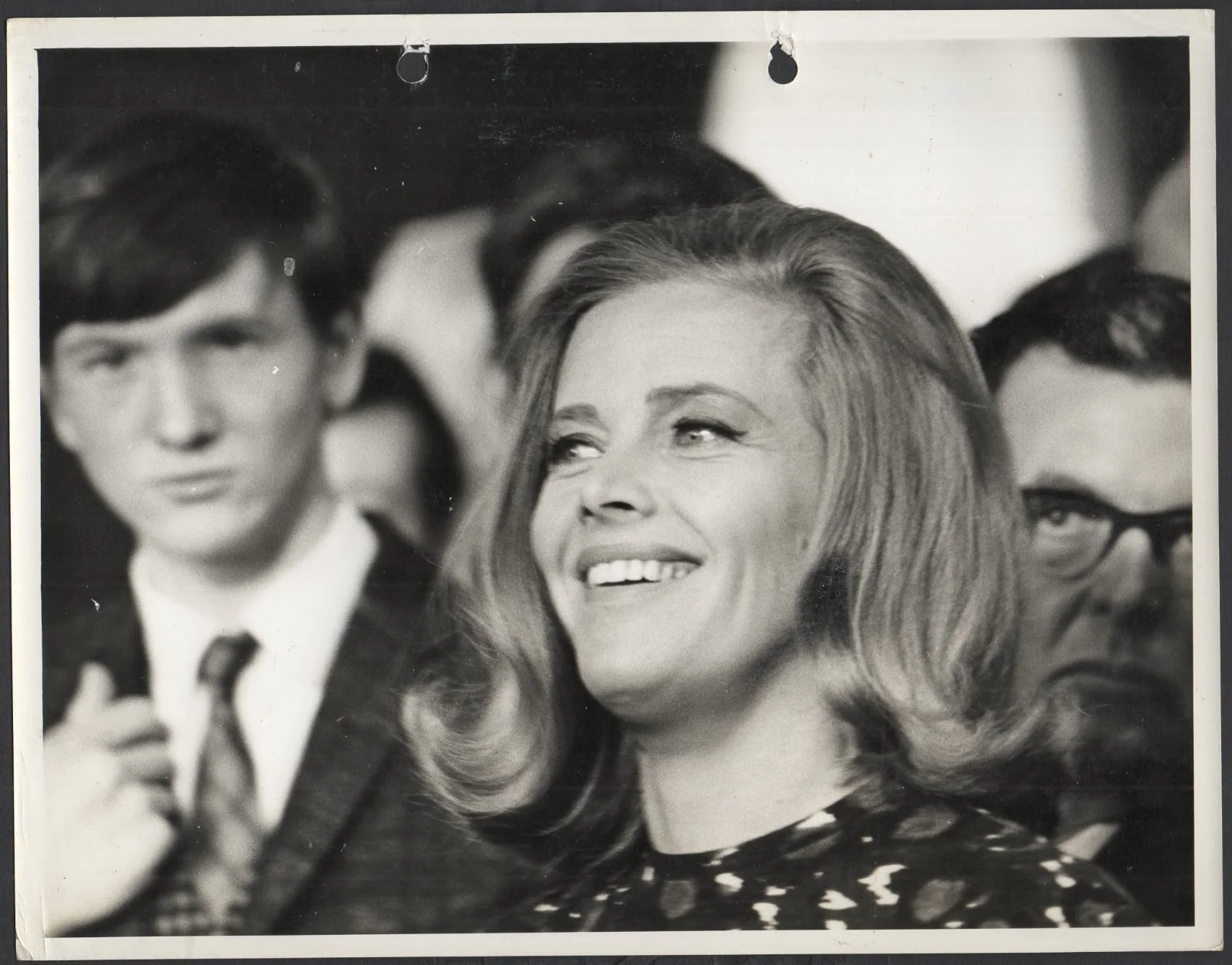 LIFE AT THE TOP 1965 Laurence Harvey, Jean Simmons Honor Blackman 18 10x8 STILLS, изображение 2