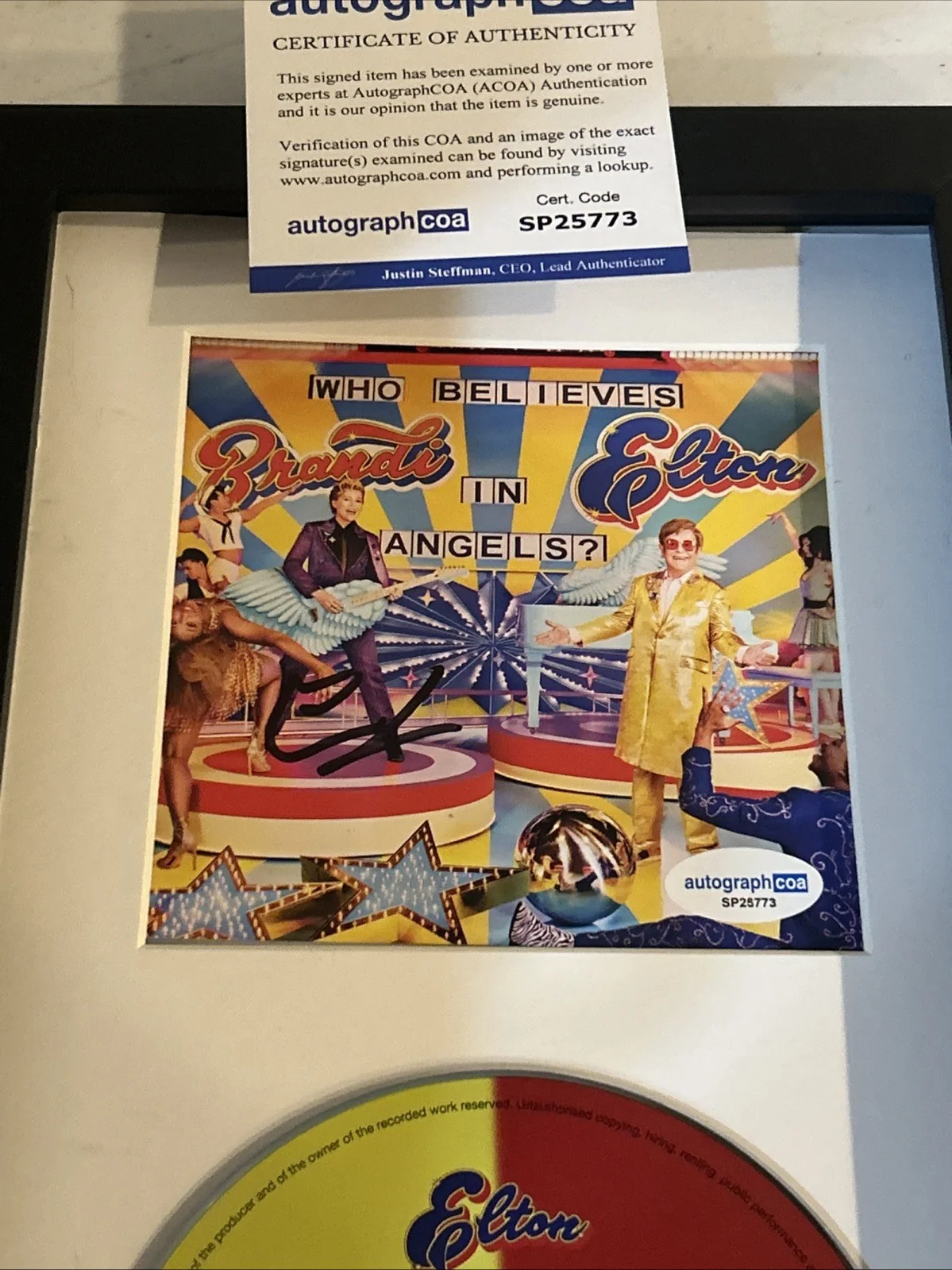 ELTON JOHN SIGNED AUTOGRAPH FRAMED CD DISPLAY ACOA WHO BELIEVES IN ANGELS, image 4