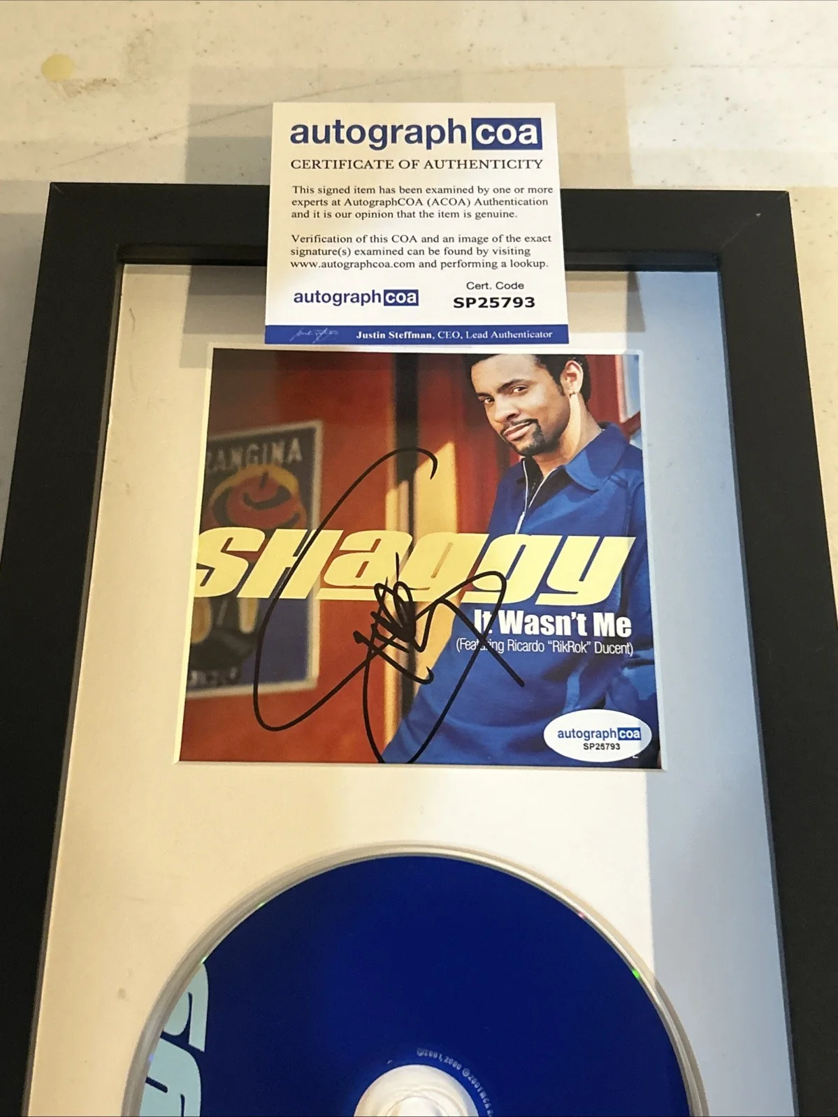 SHAGGY SIGNED AUTOGRAPH FRAMED CD DISPLAY ACOA IT WASNT ME, image 4