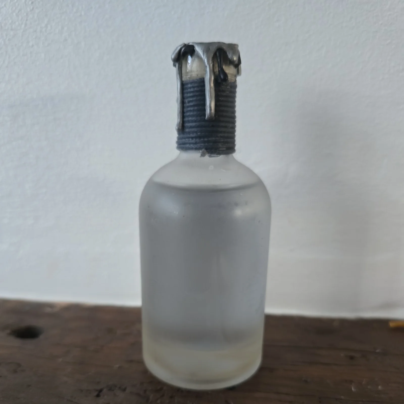 Invisibility Potion Magic Glass Bottle Magical Wizarding Herbology Prop, image 2