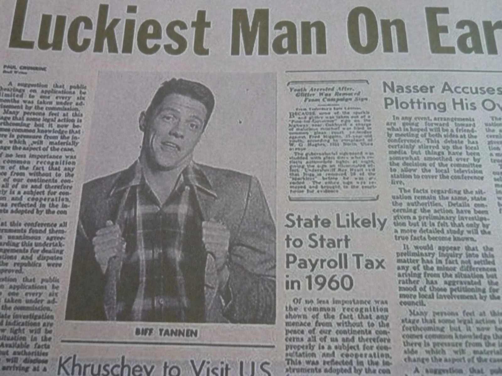 Framed a4 poster replica prop Back to the future biff tannen luckiest man earth, изображение 2