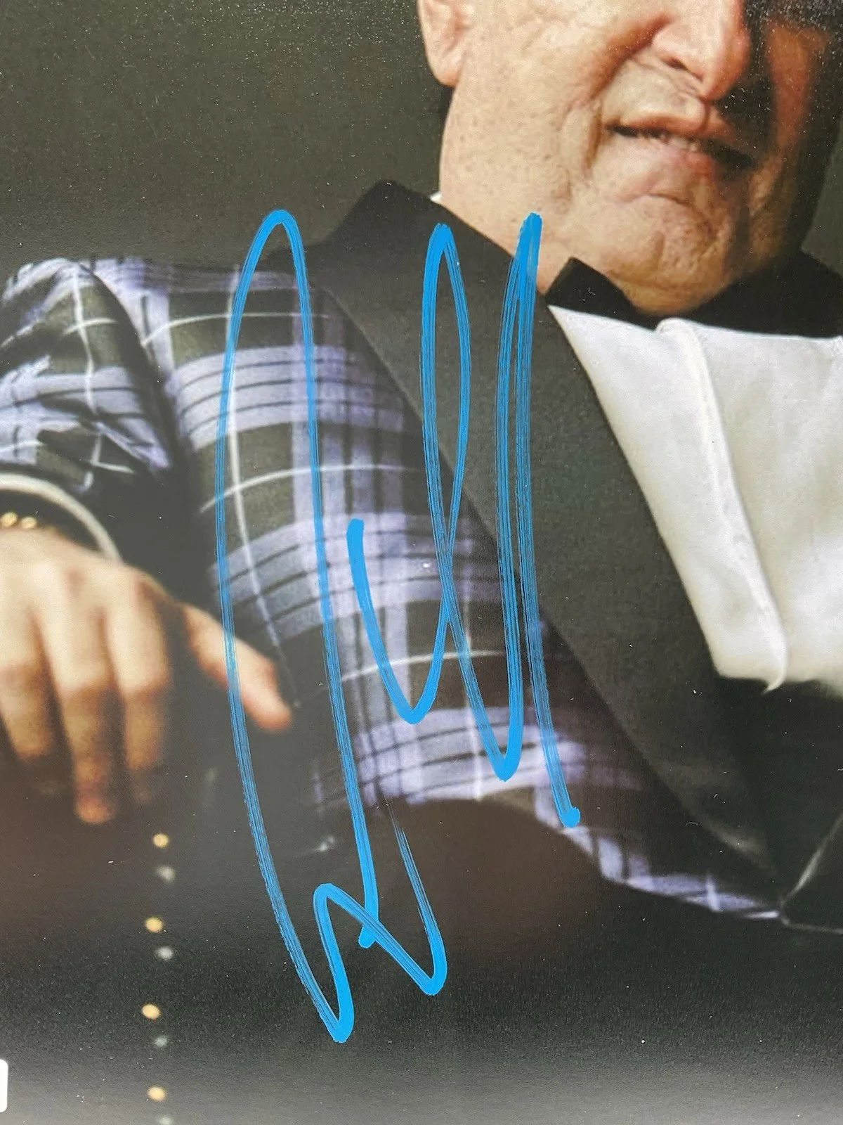 Colin Farrell — Colin Farrell signed 11x14 The Penguin signed photo BAS DC Oz Cobb signed photo, image 2