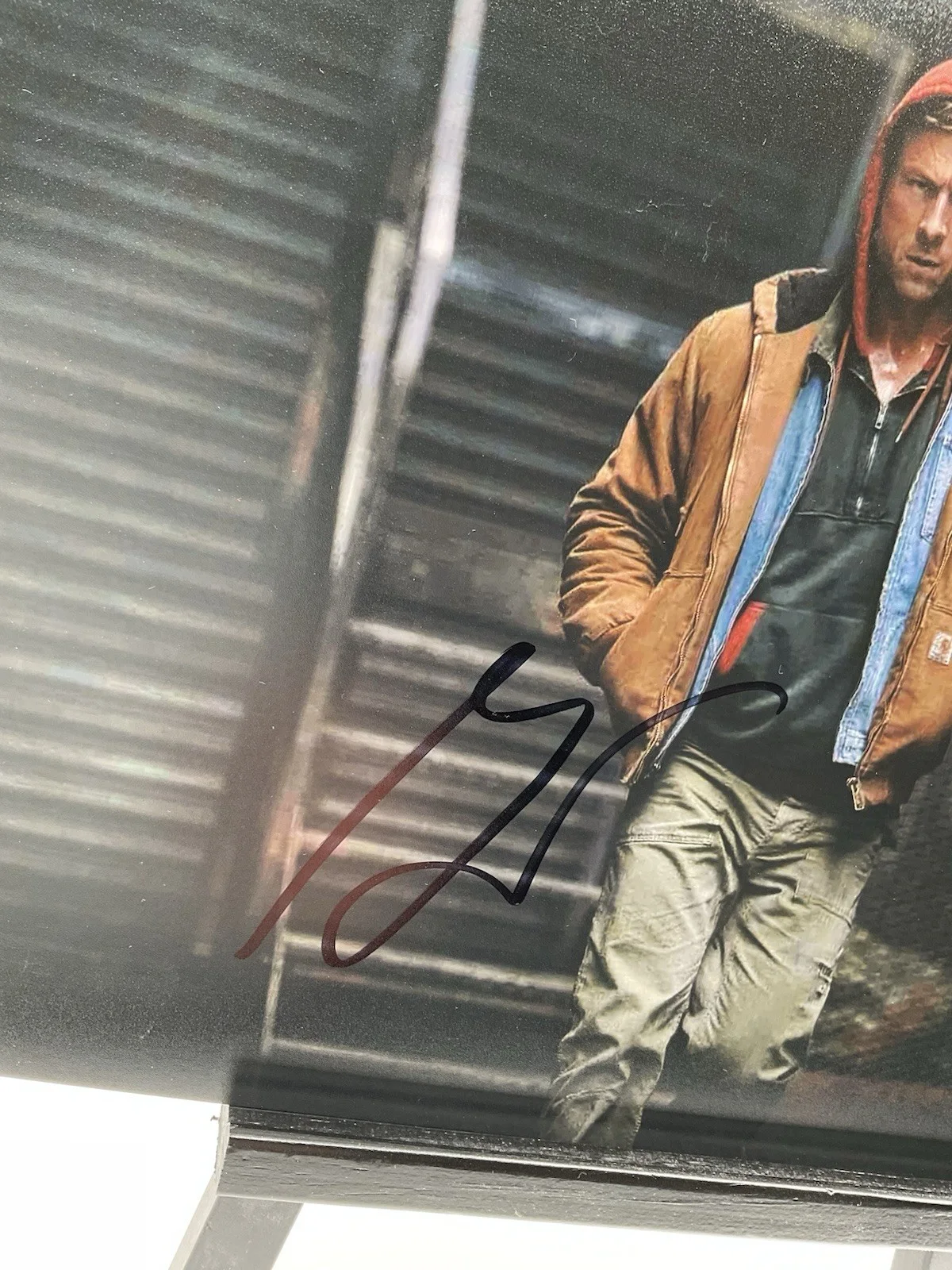 Glen Powell — Glen Powell signed photo BAS Running Man Signed 11x14 Sexy Ben Richards 11x14, изображение 2