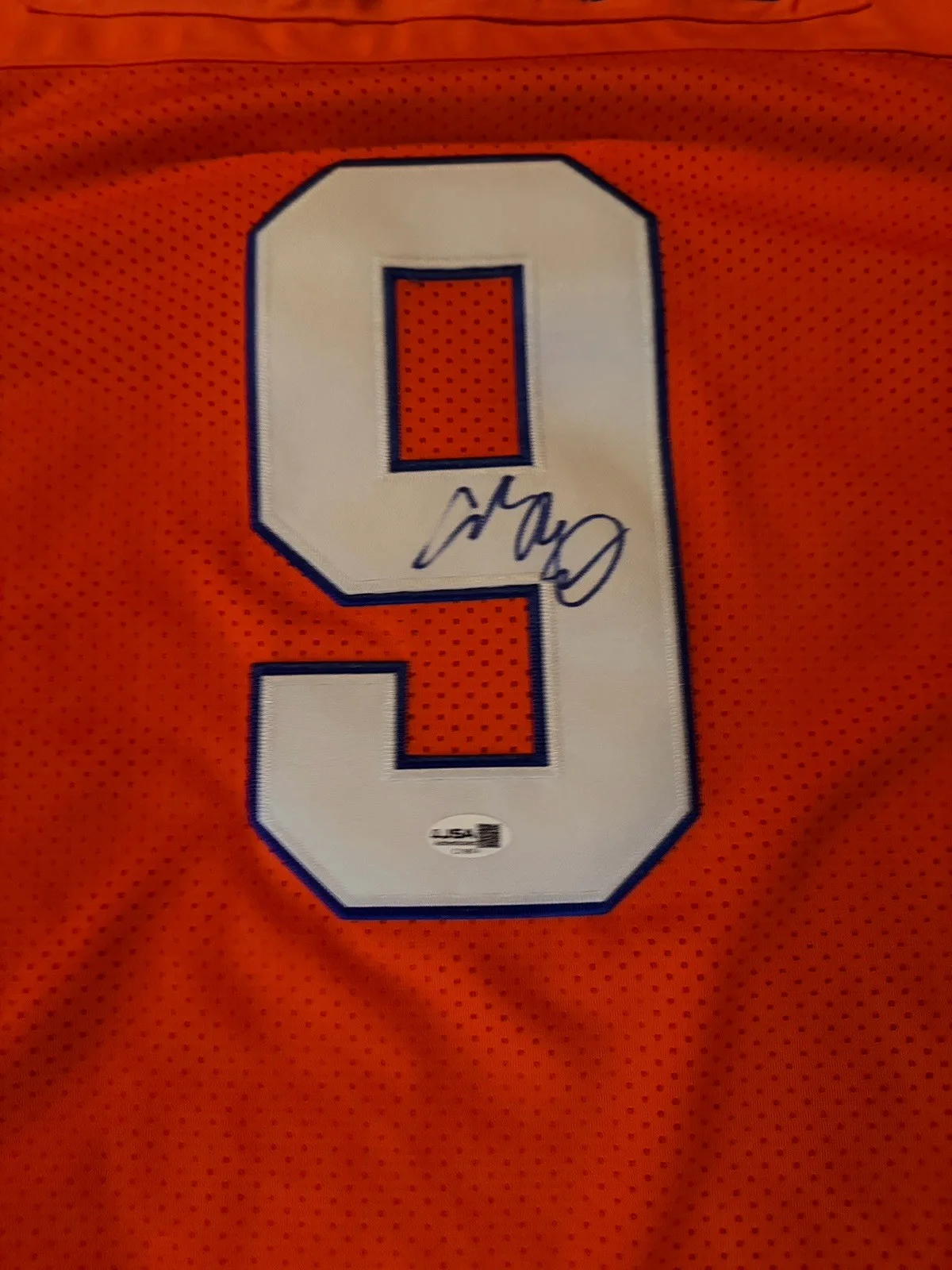Adam Sandler — CAMISETA DE FÚTBOL FIRMADA POR ADAM SANDLER THE WATERBOY MUD DOGS PELÍCULA RARA JSA, изображение 3