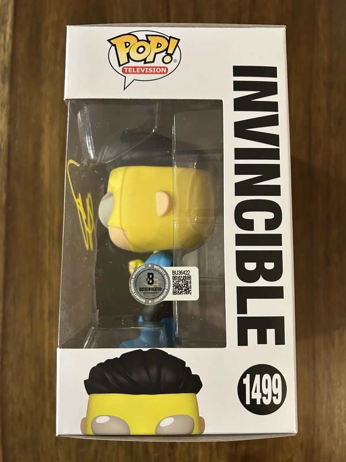 Robert Kirkman ‘Invincible’ Creator Signed Funko Pop Beckett Certified, image 2