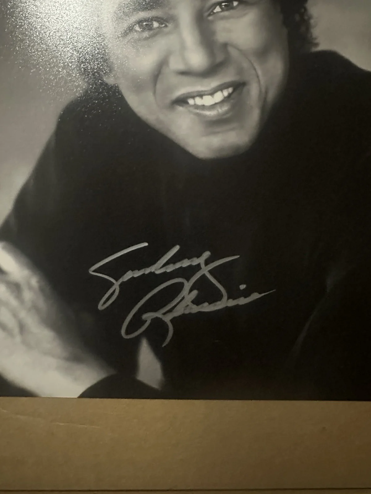 Smokey Robinson R&B musician autographed 8x10 photo COA, изображение 2