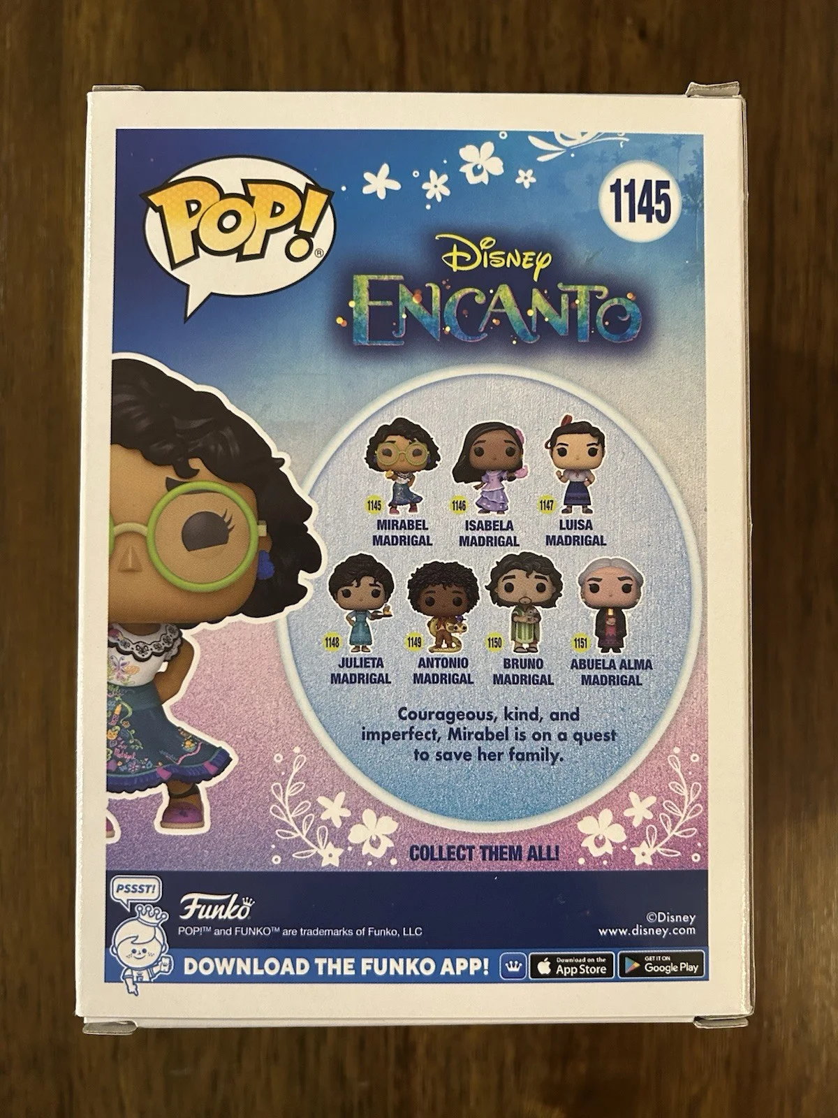 Stephanie Beatriz — Stephanie Beatriz ‘Encanto’ Signed ‘Mirabel’ Funko Pop Disney Beckett, изображение 3