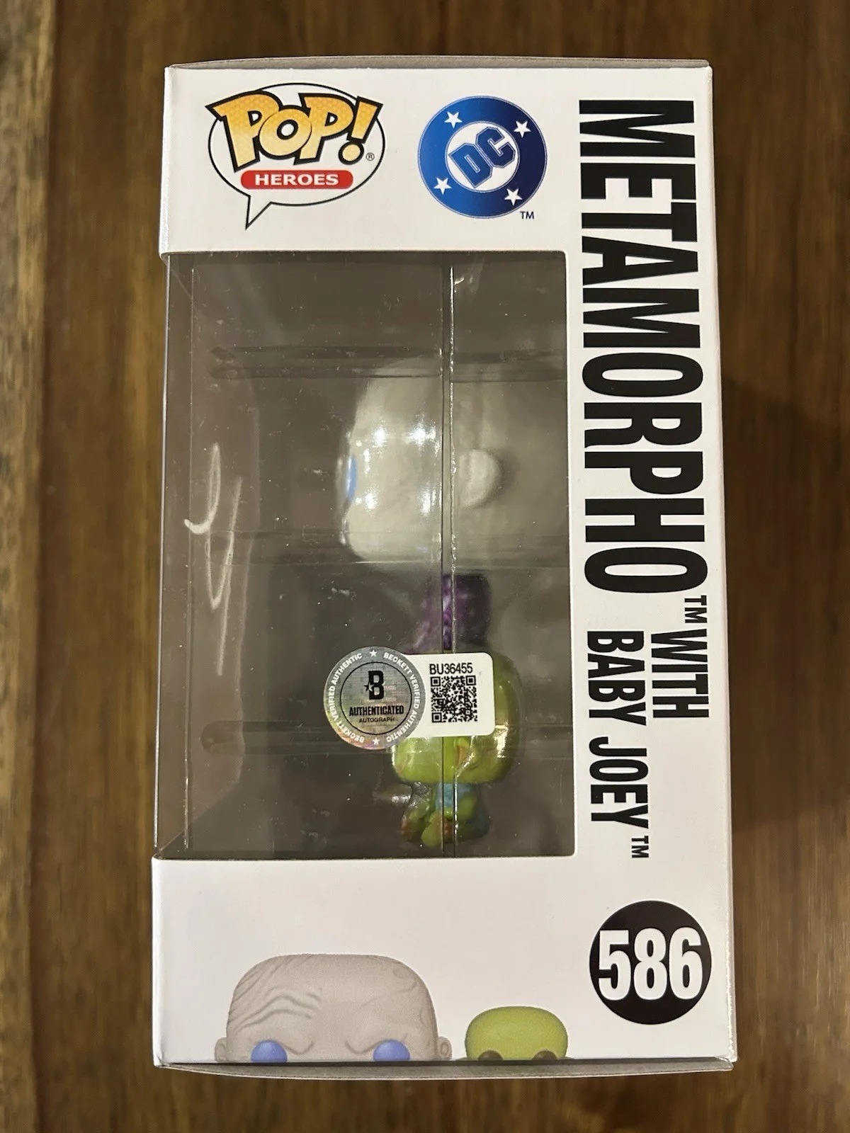 Anthony Carrigan — Anthony Carrigan ‘Superman’ Signed Funko Pop ‘Metamorpho’ Beckett, изображение 2