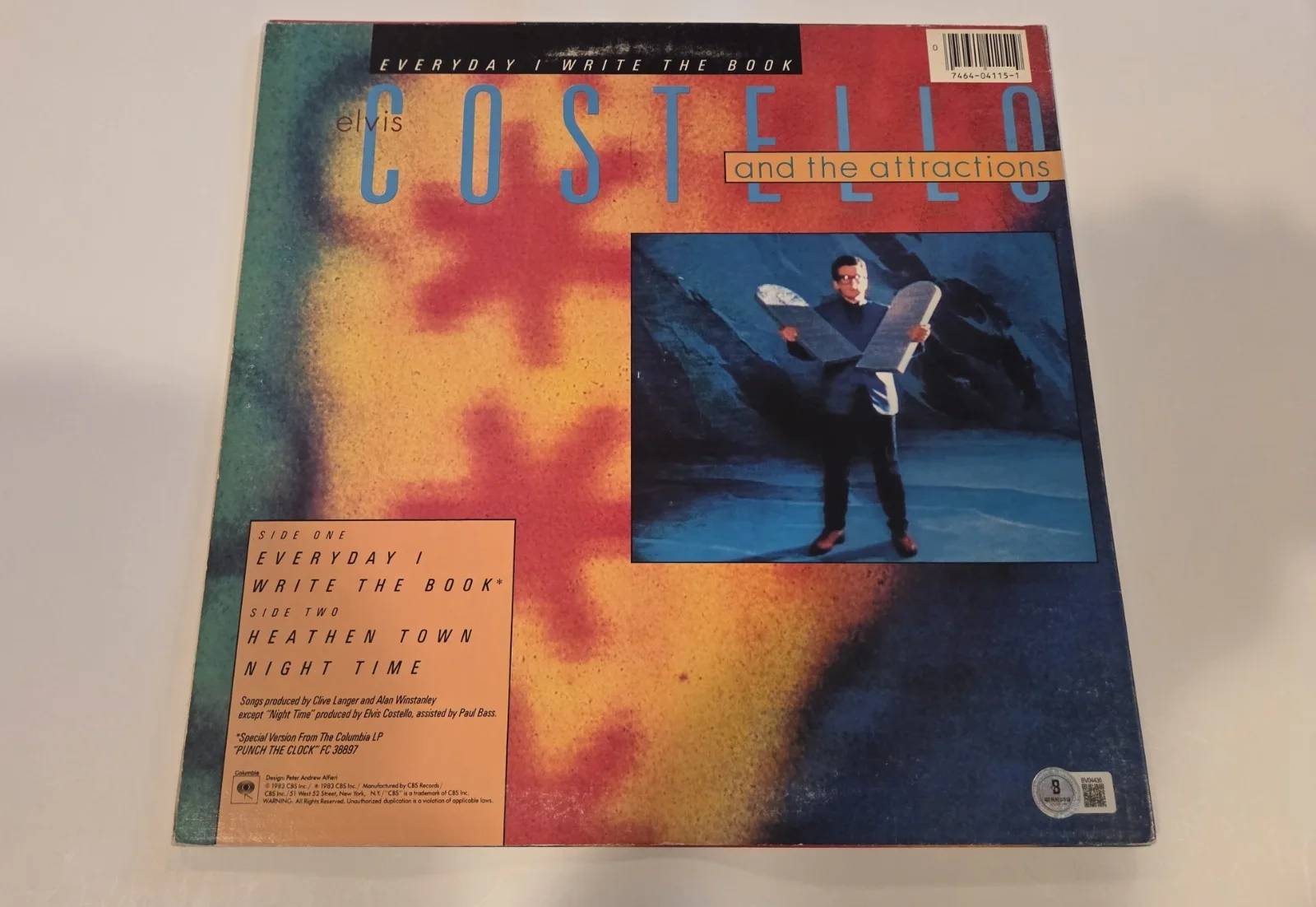 ELVIS COSTELLO signed "EVERYDAY I WRITE THE BOOK" VINYL LP EP RECORD BECKETT BAS, изображение 3