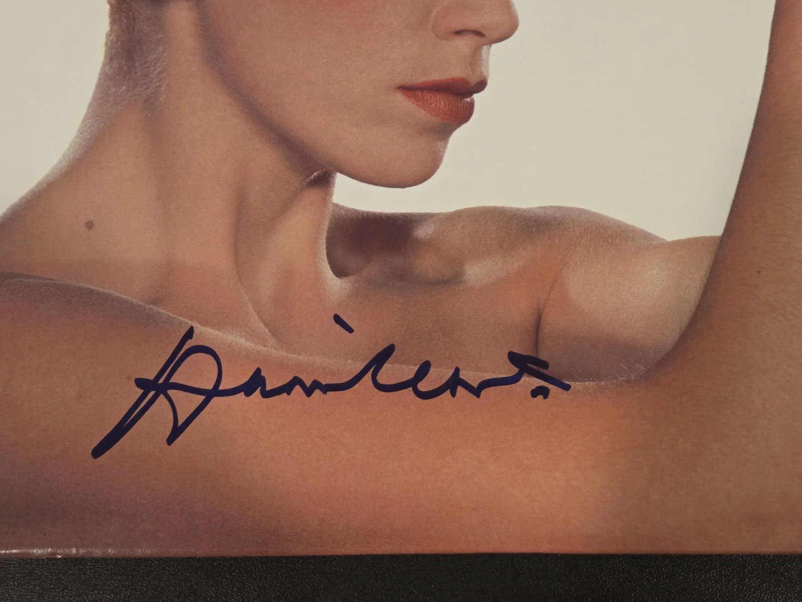 EURYTHMICS ANNIE LENNOX signed autographed "TOUCH" VINYL LP RECORD BECKETT (BAS), image 2