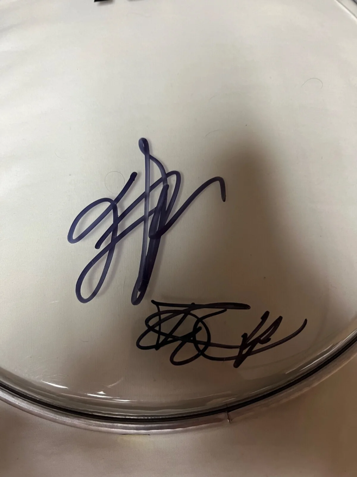 Palaye Royale Signed Autographed 10 Inch Drumhead Remington Emerson Rare, изображение 2