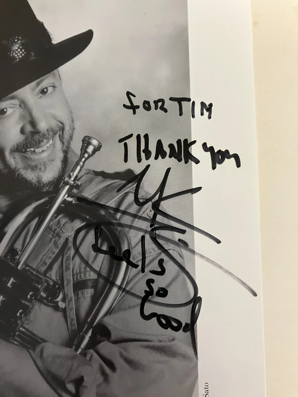 Iconic Musician CHUCK MANGIONE Autographed B+W 8x10 Photo !, изображение 2