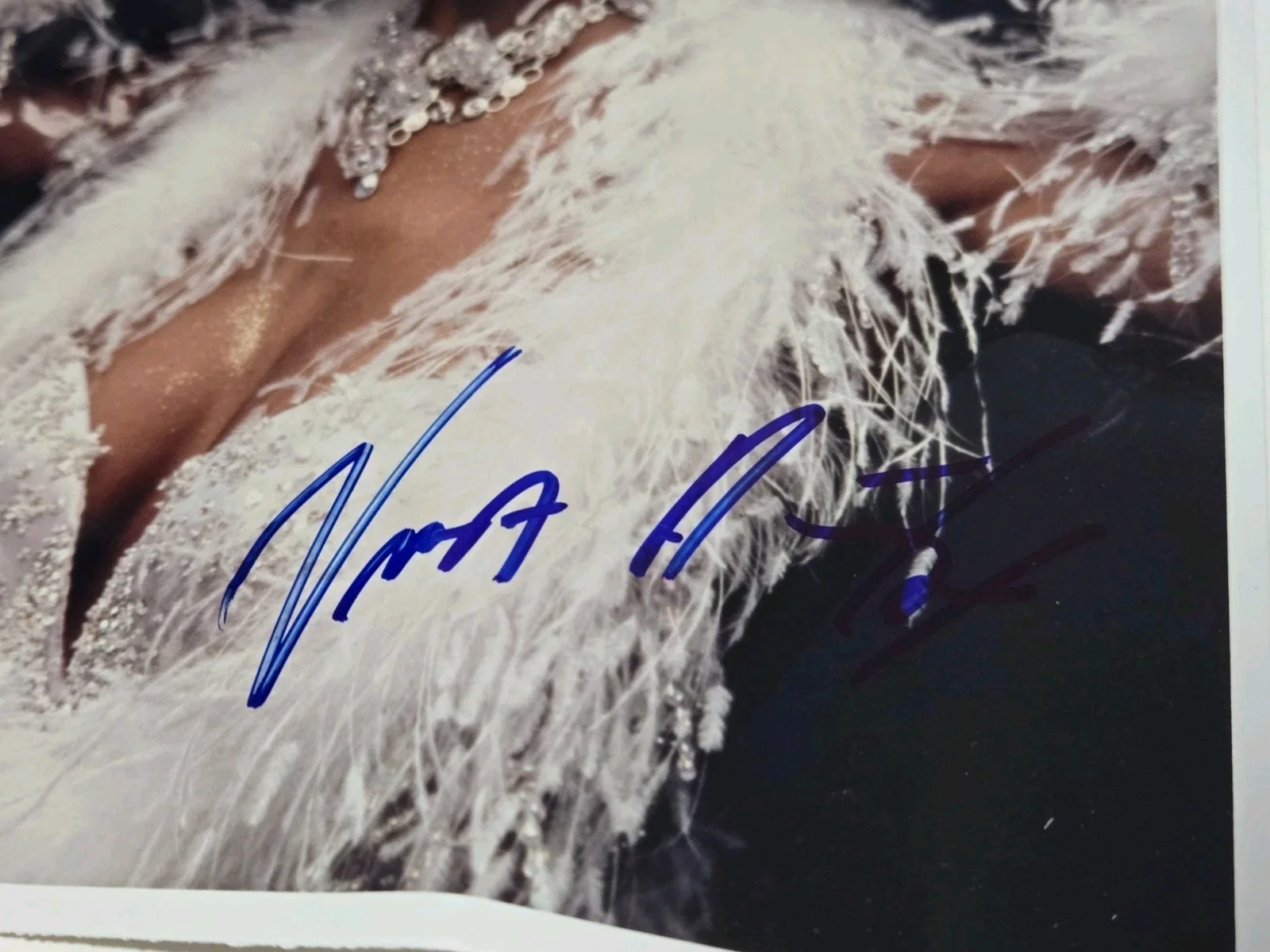 VIVICA A. FOX — VIVICA A. FOX ACTRESS CELEBRITY Signed Autographed 8x10 Photo Showgirl With COA, изображение 3
