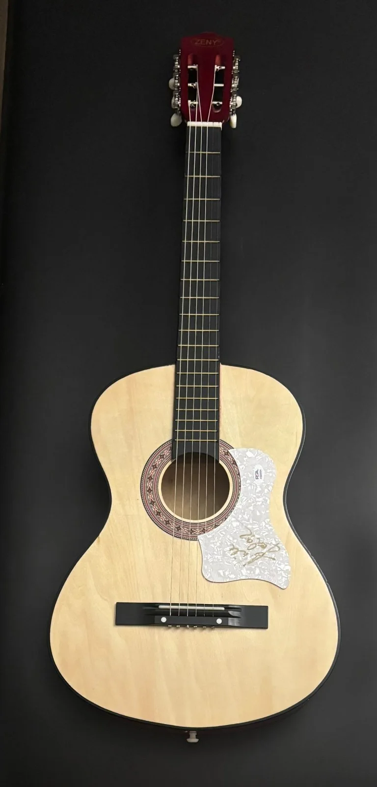 PSA Chic Band Guitarist * NILE RODGERS * Signed Acoustic Guitar COA, изображение 2