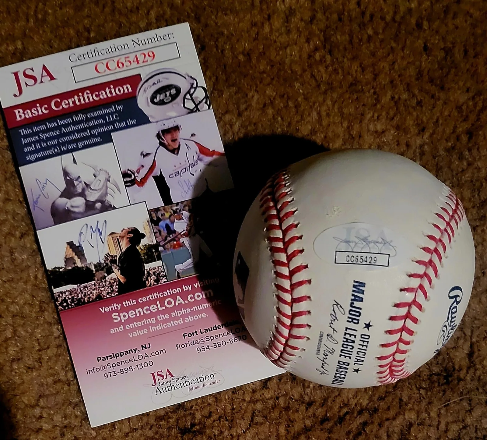 Tom Hanks — Tom Hanks League of Their Own 8x10PSA Geena Davis/Lori Petty Signed Baseball JSA, изображение 3