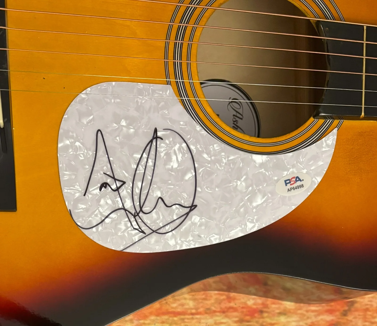 PSA Savatage Band Frontman * JON OLIVA * Signed Acoustic Guitar PROOF COA, изображение 5