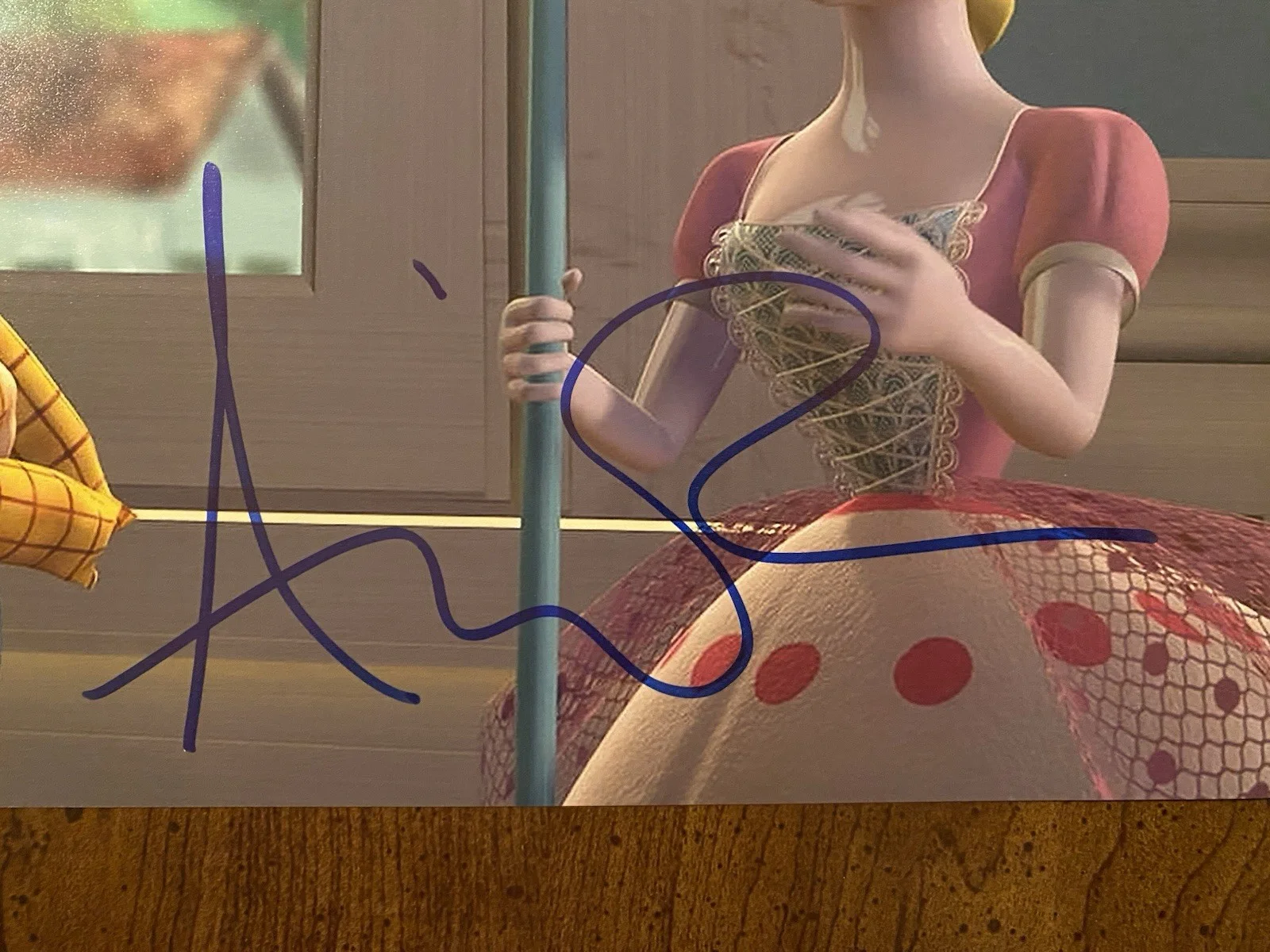 Annie Potts — Annie Potts Signed Autographed Photo Bo Peep With Woody Toy Story Beckett BAS, изображение 2