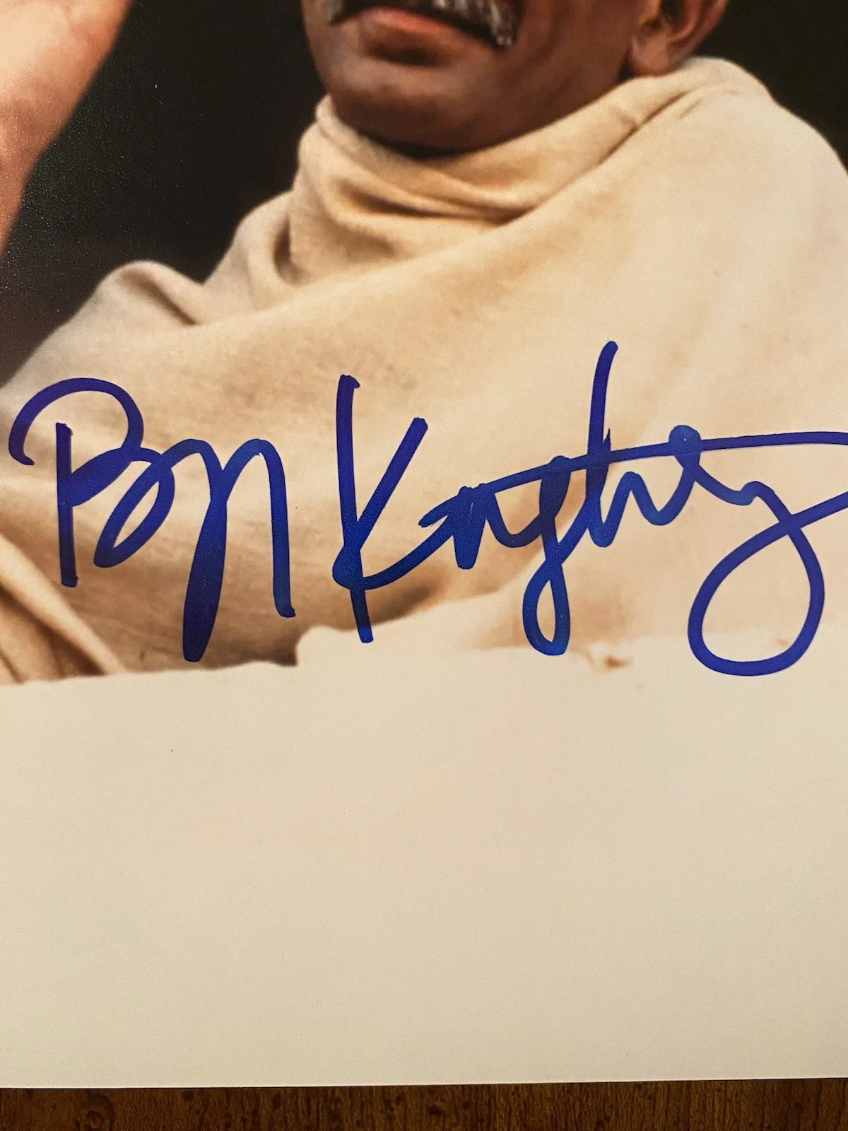 Ben Kingsley — Ben Kingsley Signed Autographed 8x10 Photo With COA Gandhi, изображение 2