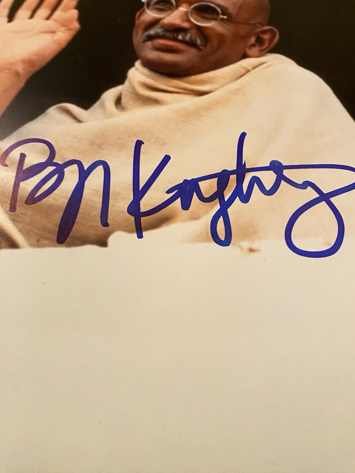 Ben Kingsley — Ben Kingsley Signed Autographed 8x10 Photo With COA Gandhi, изображение 3