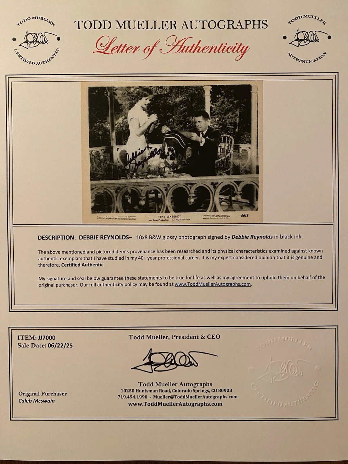 Debbie Reynolds — Debbie Reynolds Signed Autographed Vintage 10x8 Photo With COA The Gazebo, изображение 4