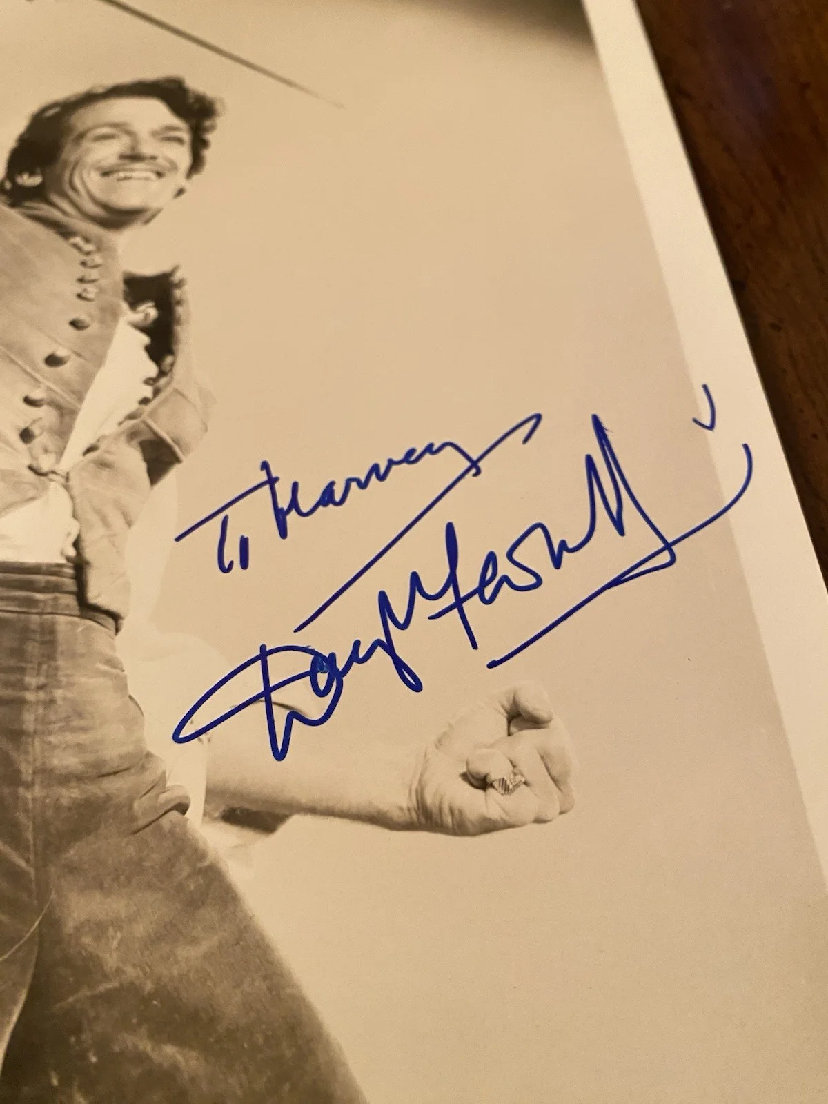 Douglas Fairbanks Jr — Douglas Fairbanks Jr Signed Autographed Photo w COA The Exile Sinbad The Sailor, image 3