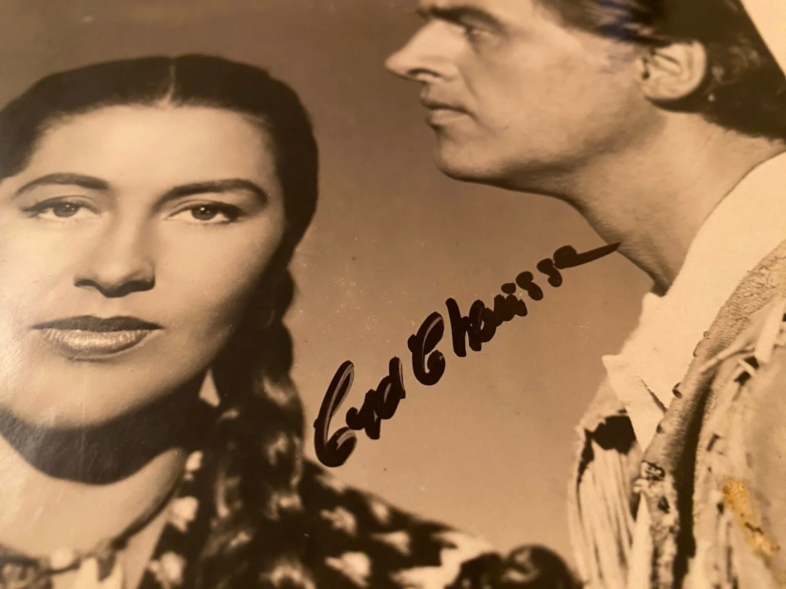 Cyd Charisse — Cyd Charisse Signed Autographed 10x8 Vintage Photo With COA The Wild North, изображение 3