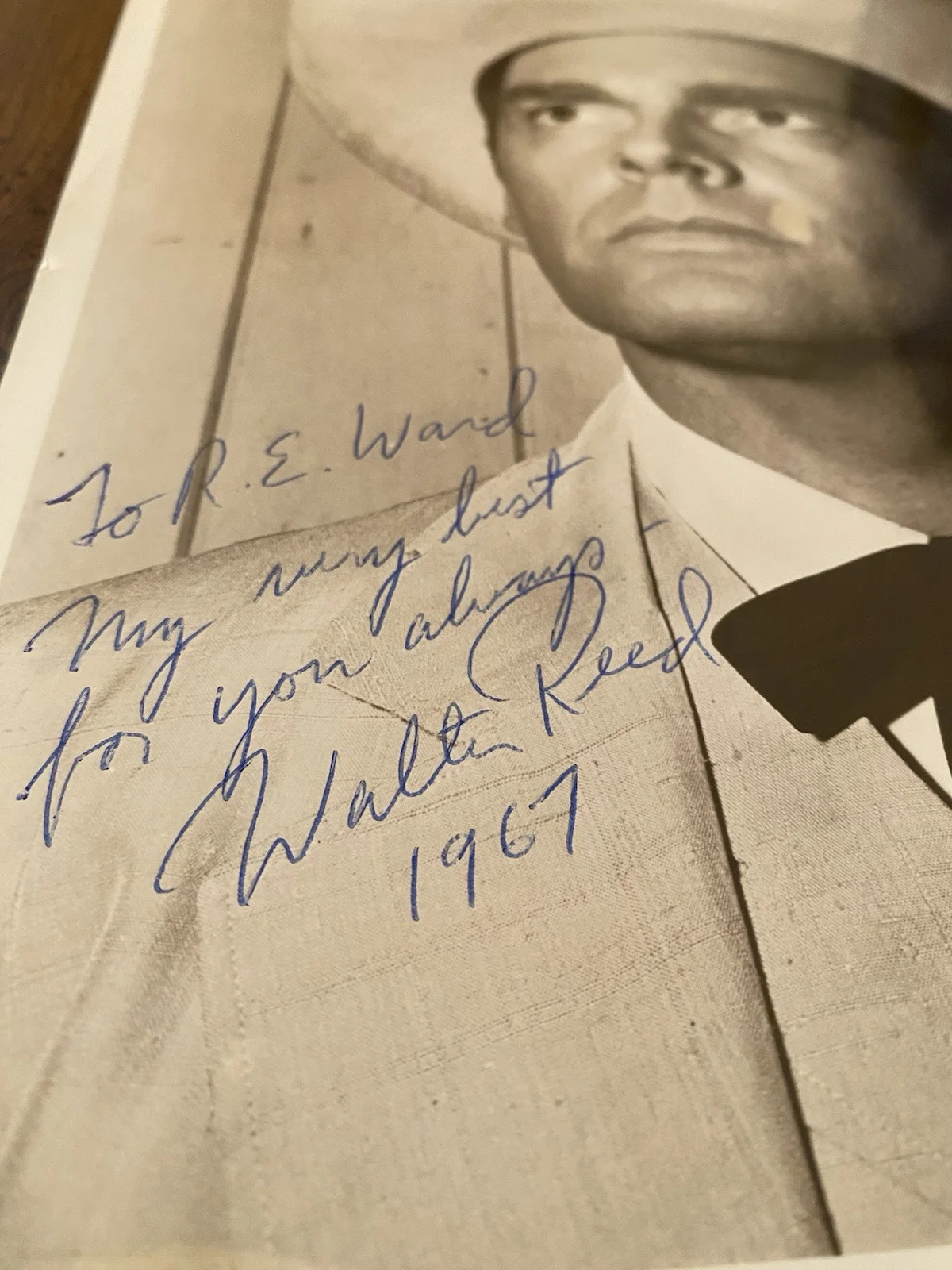 Walter Reed — Walter Reed Signed Autographed Photo With COA Bonanza The Virginian Annie Oakley, image 3