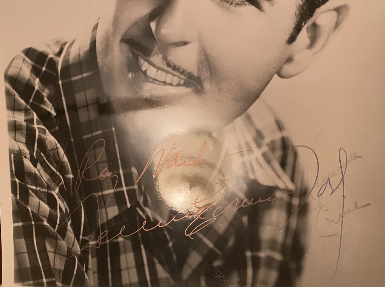 Tennessee Ernie Ford — Tennessee Ernie Ford Signed Autographed Photo With COA I Love Lucy Hee Haw Show, изображение 2