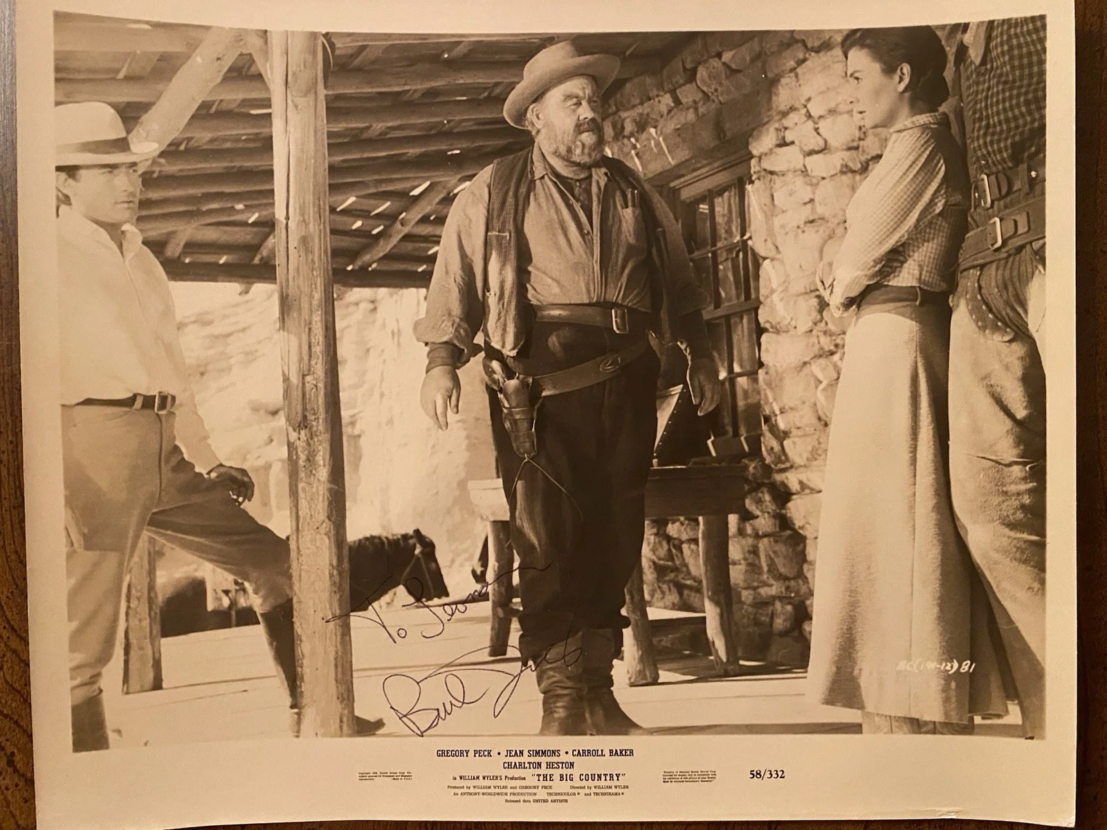 Burl Ives — Burl Ives Signed Autographed Vintage Photo With COA The Big Country Rudolph The